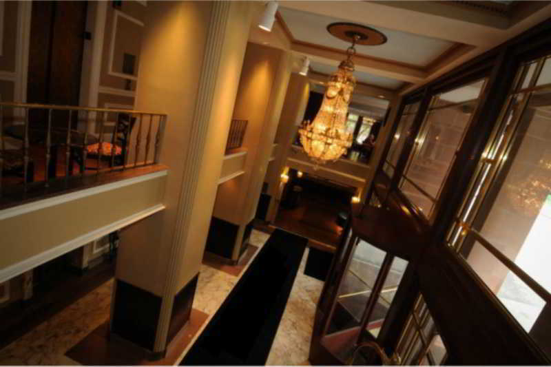 Revival 4* Baltimore
